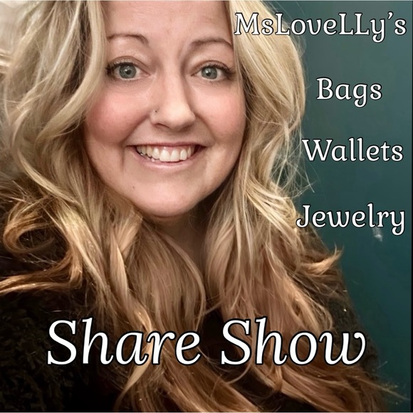 MsLoveLLy’s LIVE Notification 🤍💕 Blue + Sign - Picture 9 of 16